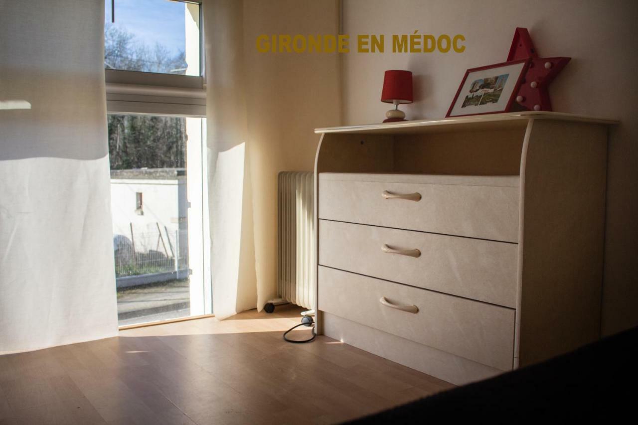 Bureaux Appartements Lesparre Medoc Exterior foto